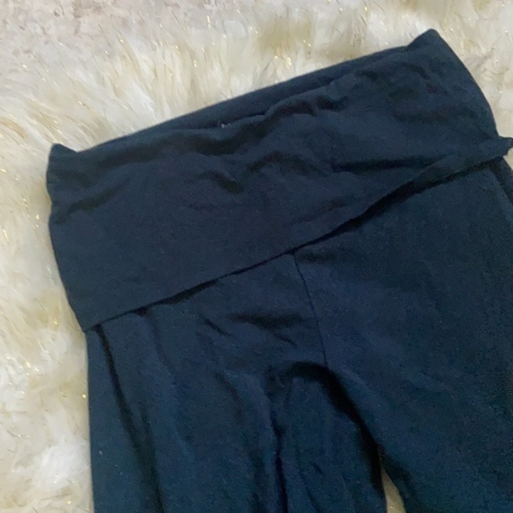 Victoria’s Secret || Victoria Sport Leggings {Dark Teal} - Picture 2 of 4